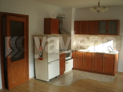 двустаен, София