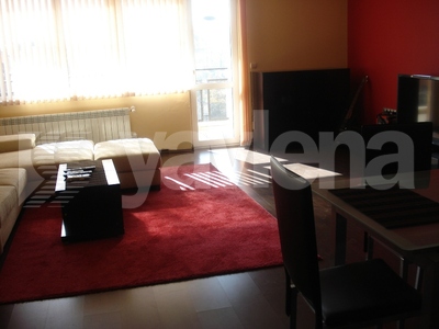 тристаен, София