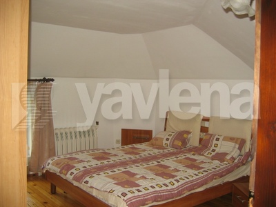 къща, София