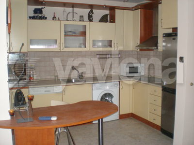 тристаен, София