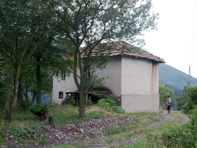 Вила в село луково с уникална панорама.