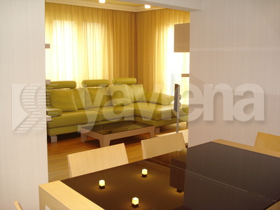 двустаен, София