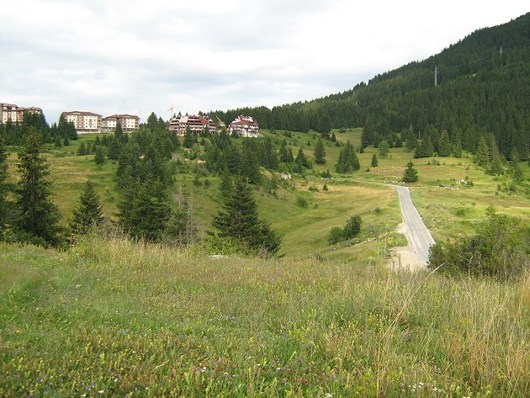 Продавам земя 2000 кв.м. в с.Стойките