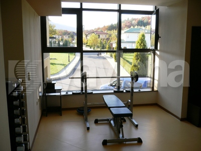 къща, София