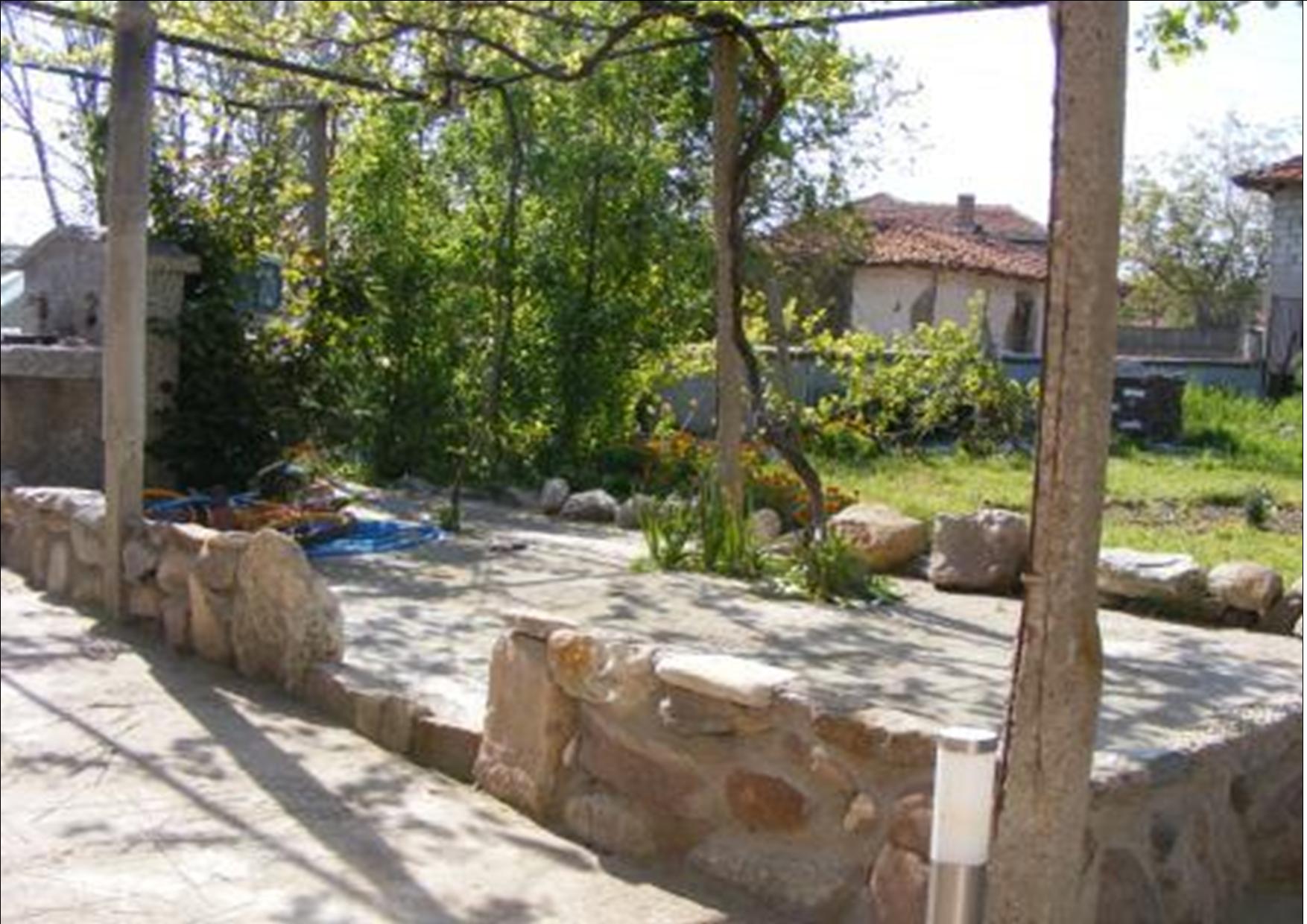 Reformed 4 bedroom property in excellent location, Bulgaria, near airport, near city, near ski resort, near Greece, For sale by owner!