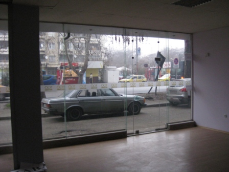 продава магазини в Пловдив