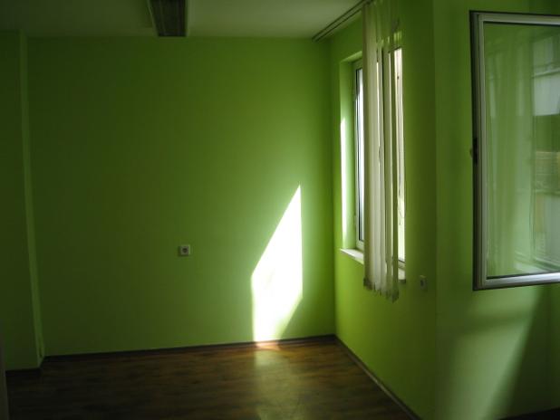 ProRent.bg Ви предлага под наем офис, разположен в идеалния център на гр. Варна.