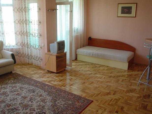 Едностаен обзаведен апартамент за продажба, кв. Чайка