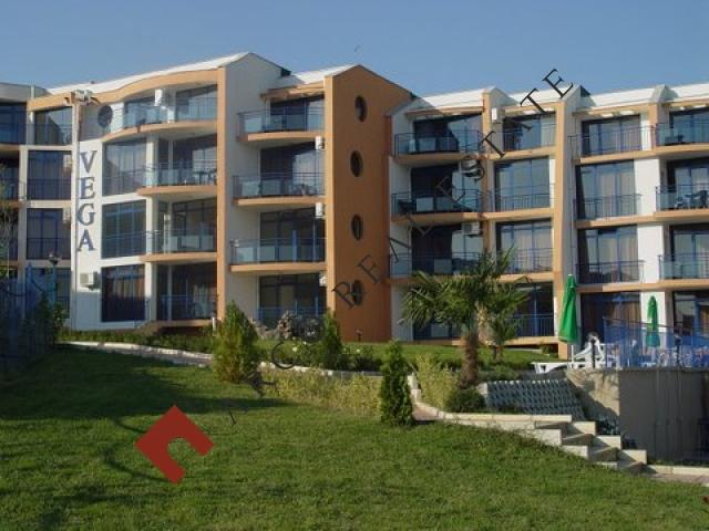 Two-bedroom aprtment at St. Vlas, 86esq, fl.3/4, 65000E, fully finished, PANORAMA