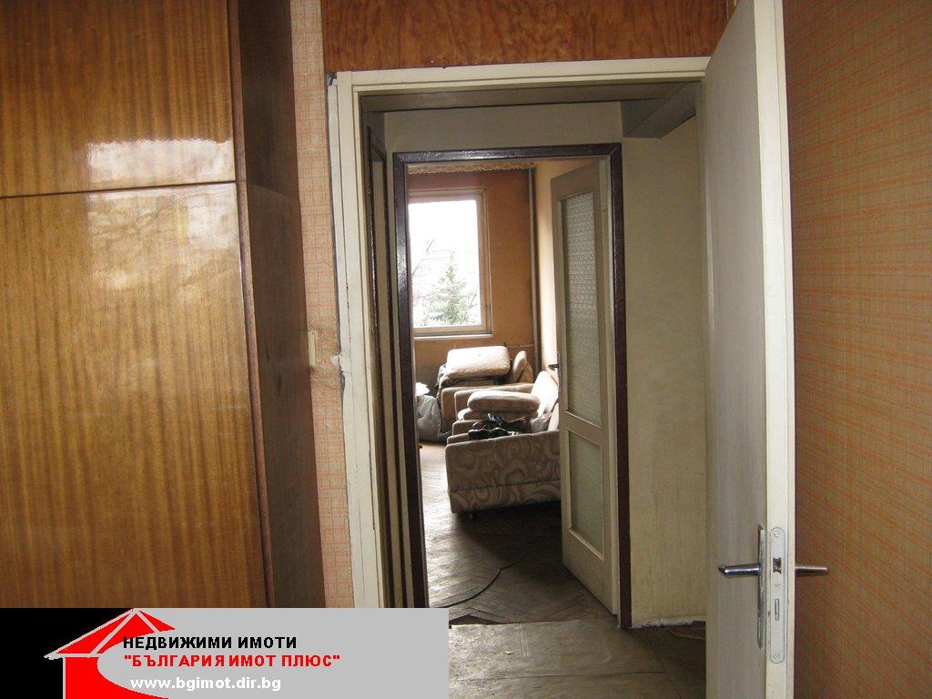 ПРОДАВА 3СТАЕН ЛЮЛИН 3 ПРЕУСТРОЕН ПВЦ 33850Е