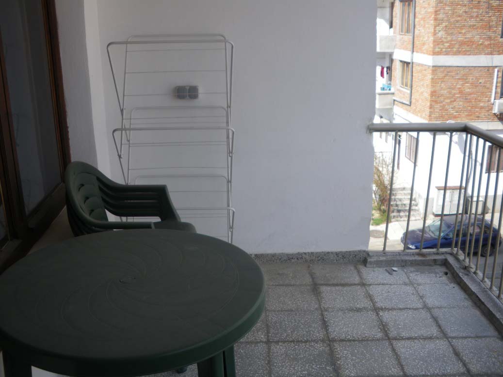 Апартамент под наем за лятна почивка