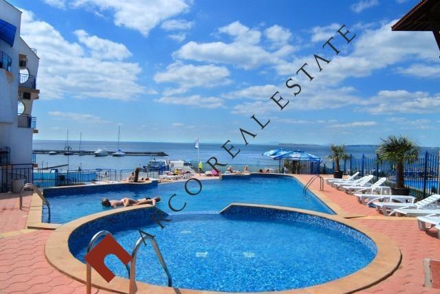 Two-bedroom apartement in Sveti Vlas, Mega village complex - 50,000EUR