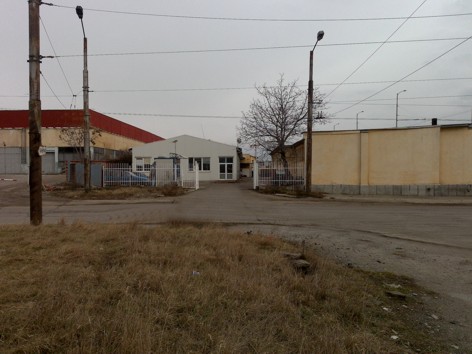 Land property for Sale 2700 m2 with buildings