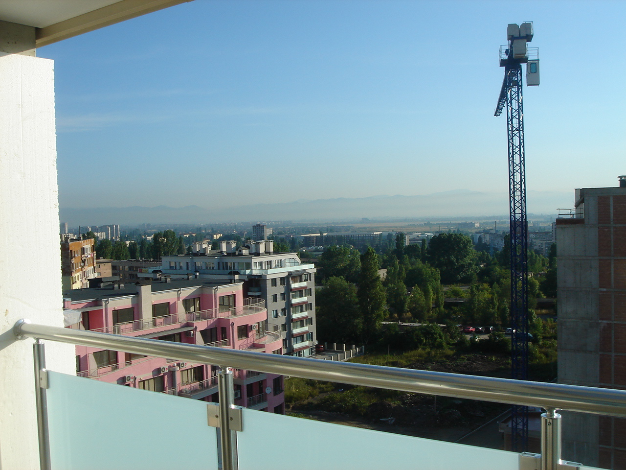 1ст  в гр София -Цариградско шосе-36000ев