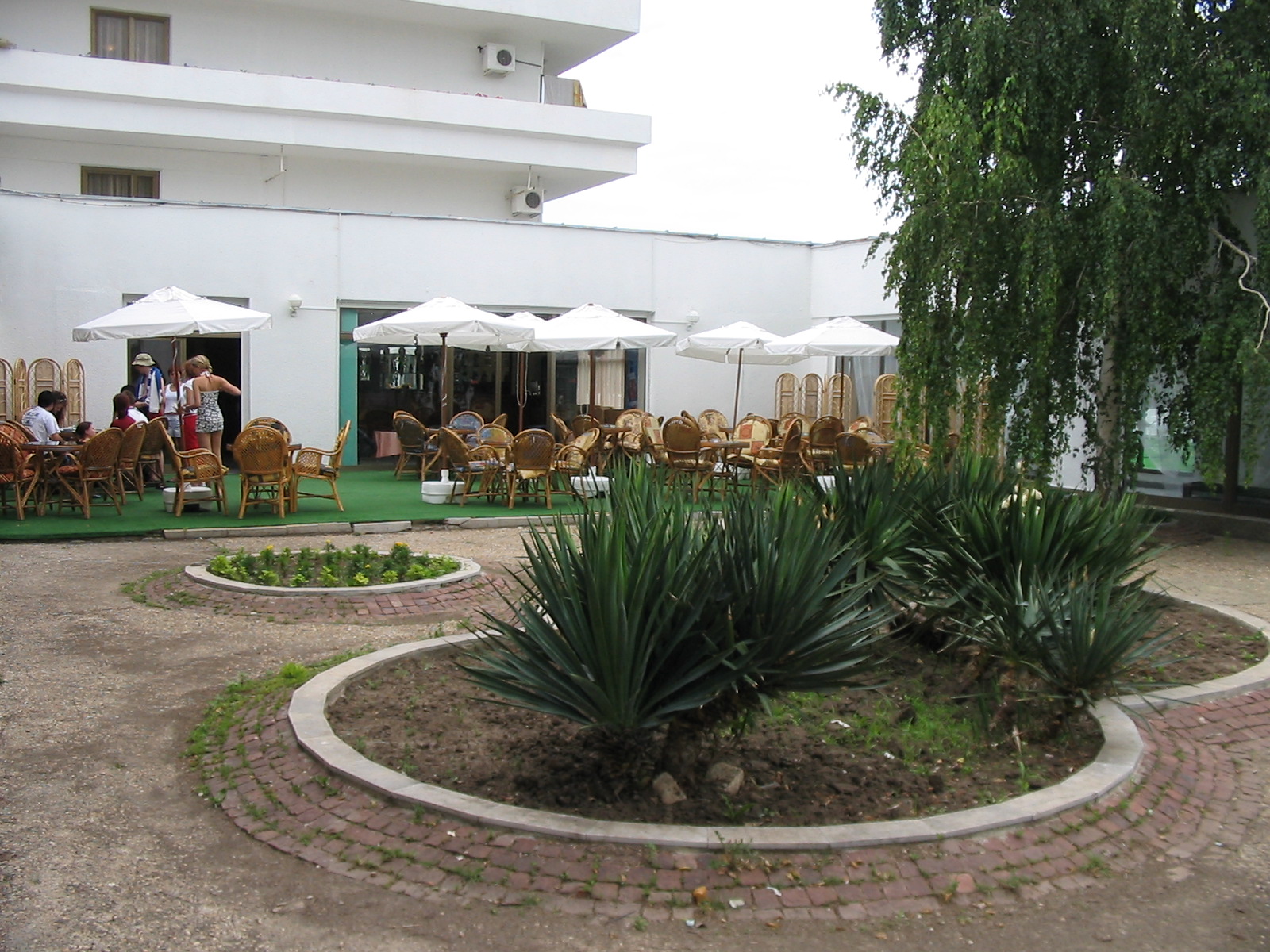 Продажба на хотелски комплекс „Далия Гарден „