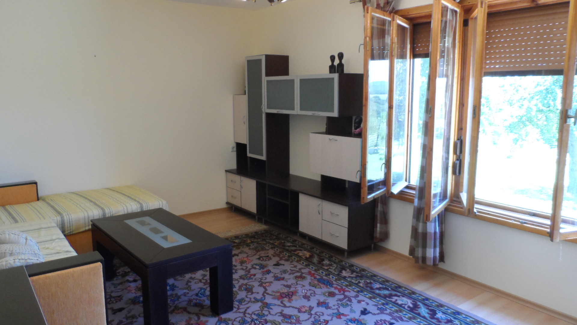 Новопостроена фамилна къща 150кв.м обл. Варна