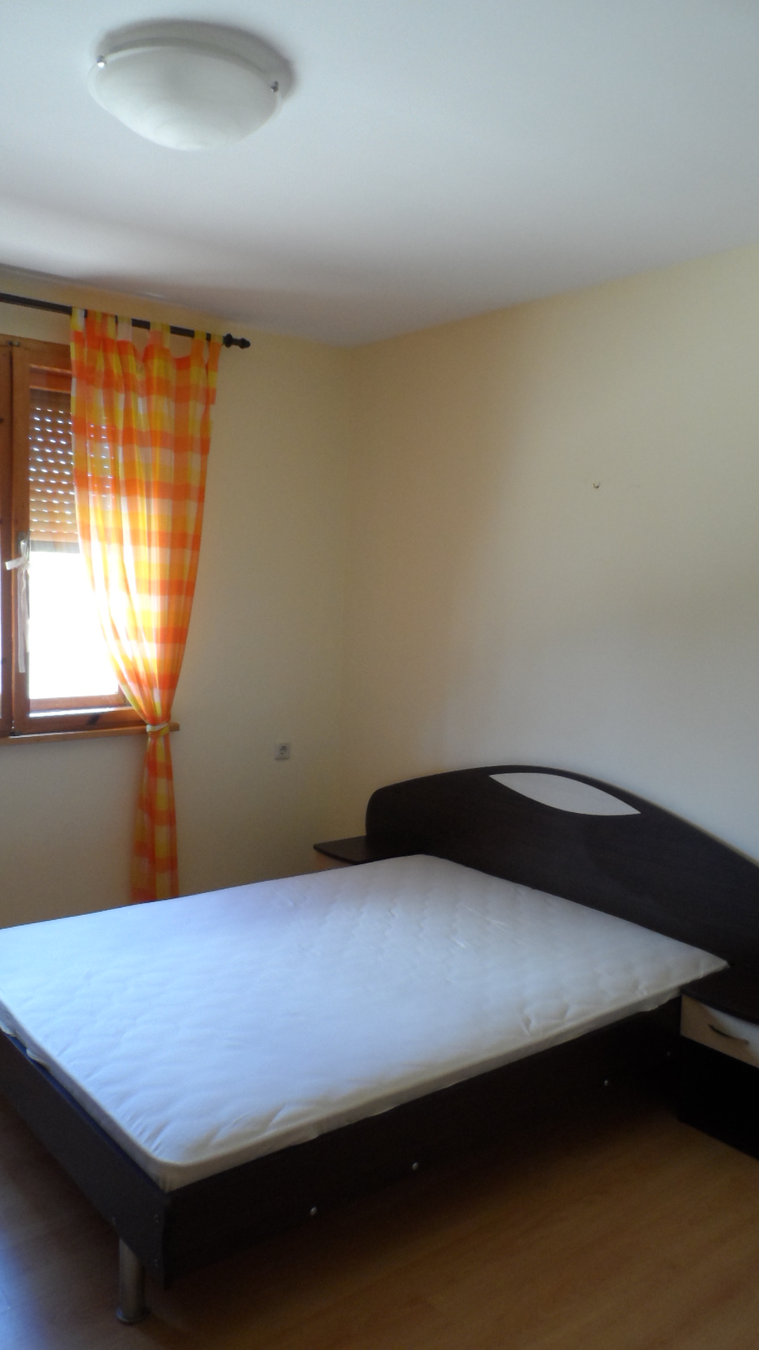 Новопостроена фамилна къща 150кв.м обл. Варна