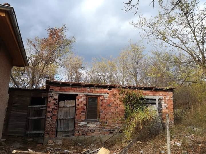 Къща в с.Долна Кременс