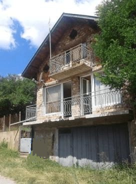Продава къща в село Габровдол, област Перник - 21 000 EUR, 186 кв.м.