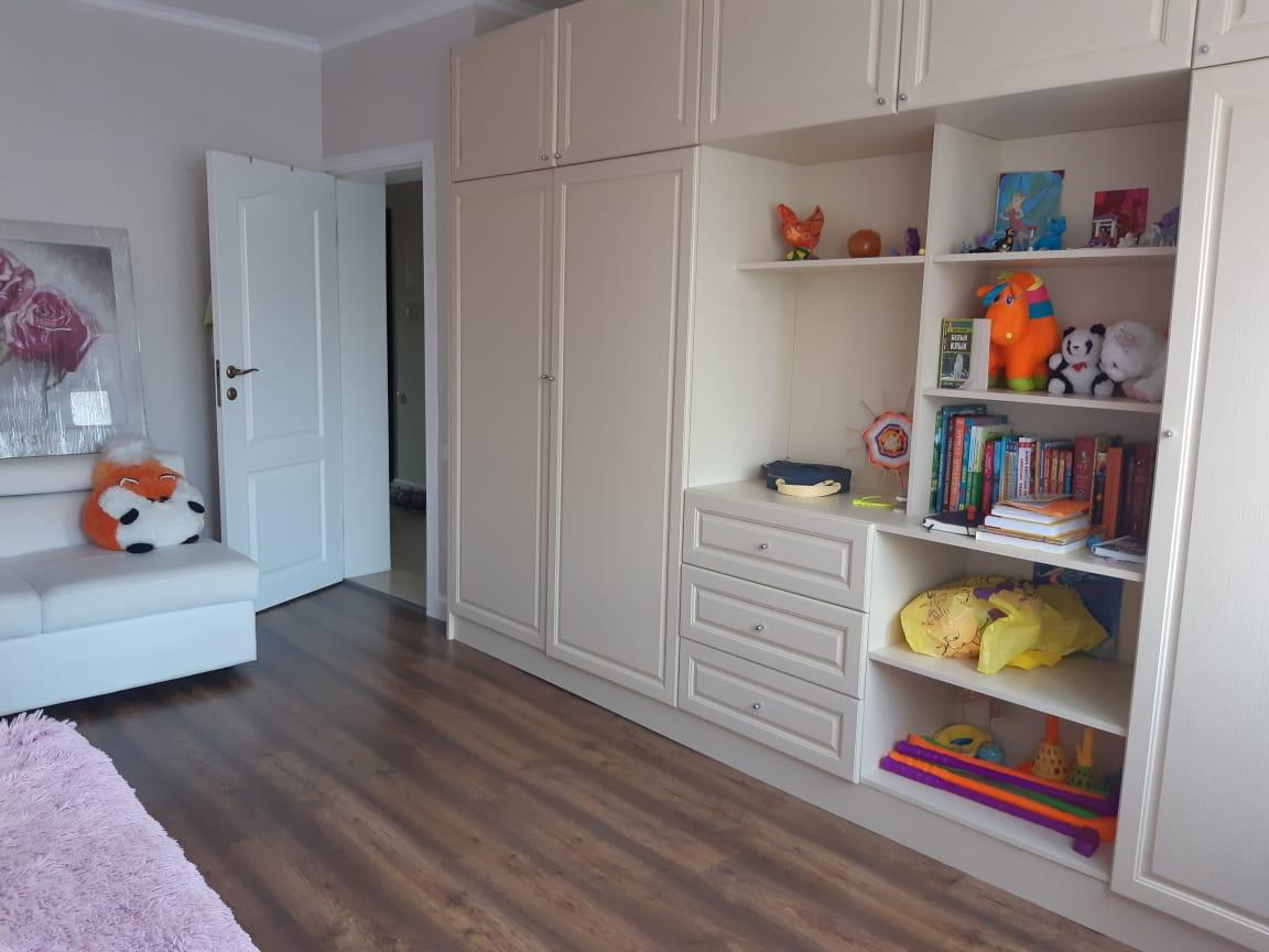 Продава тристаен апартамент в Бургас, Лазур - 118 000 EUR