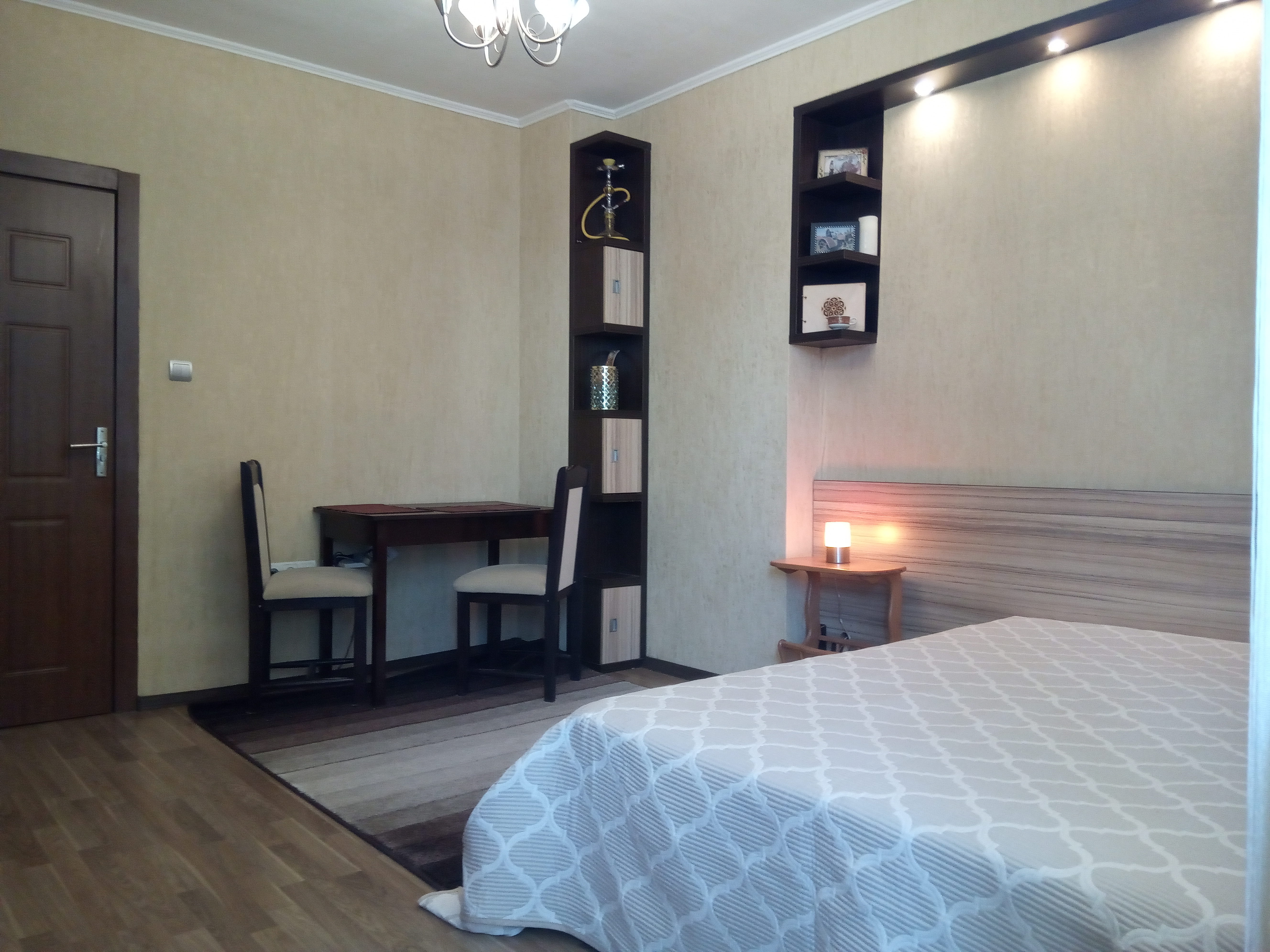 Продава едностаен апартамент във Варна