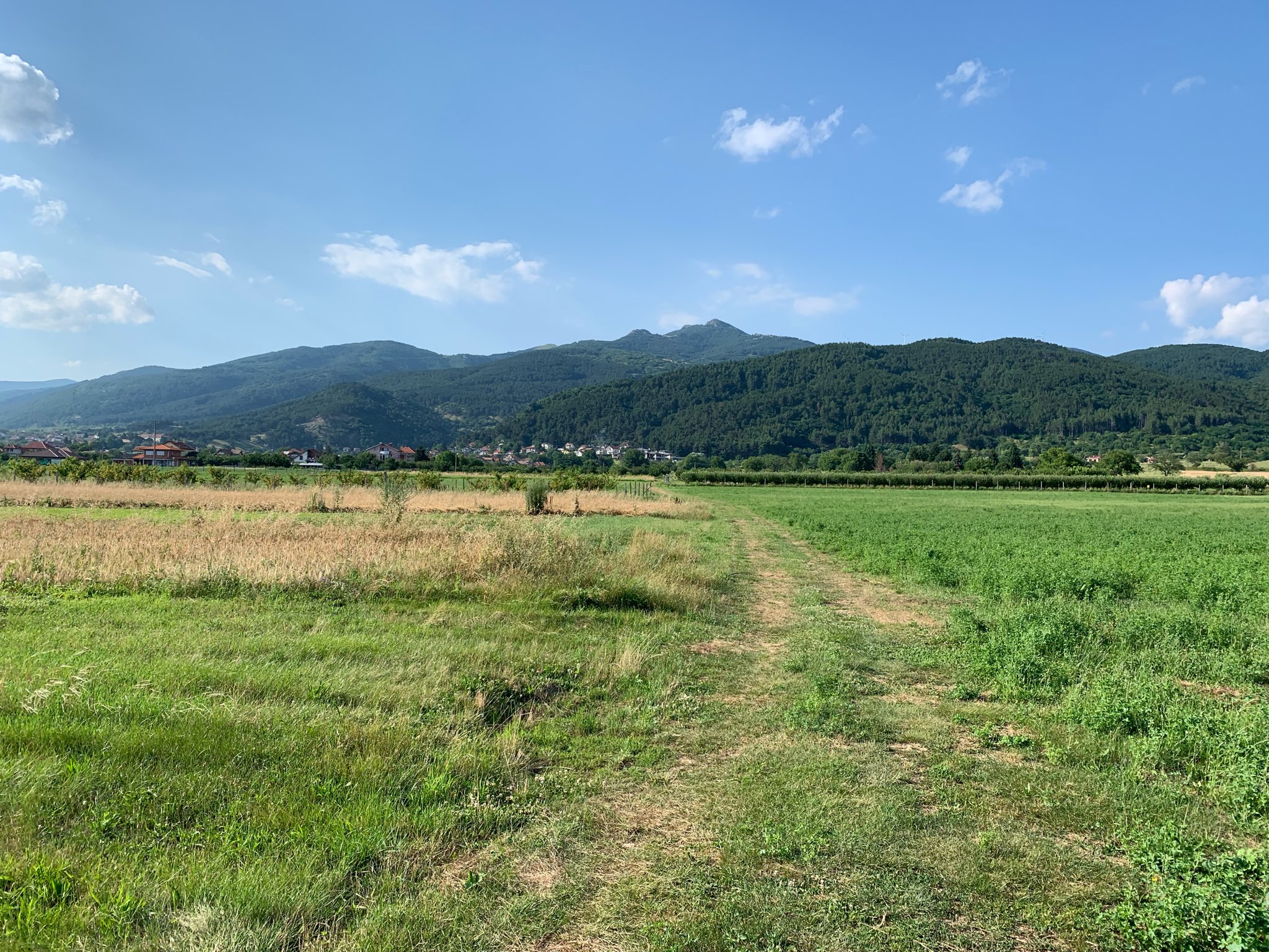 Продава Парцел в Енина Казанлък