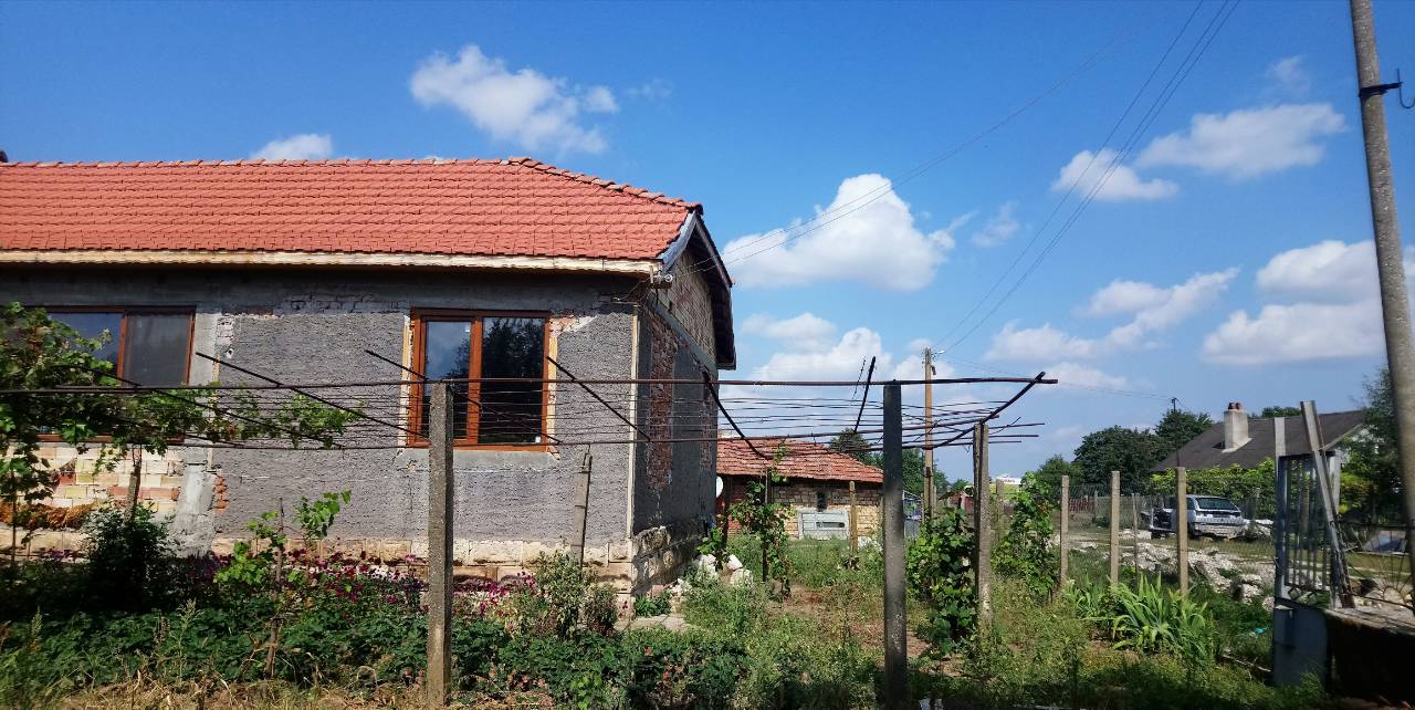 Продава Къща в С.Тодорово, област РАЗГРАД