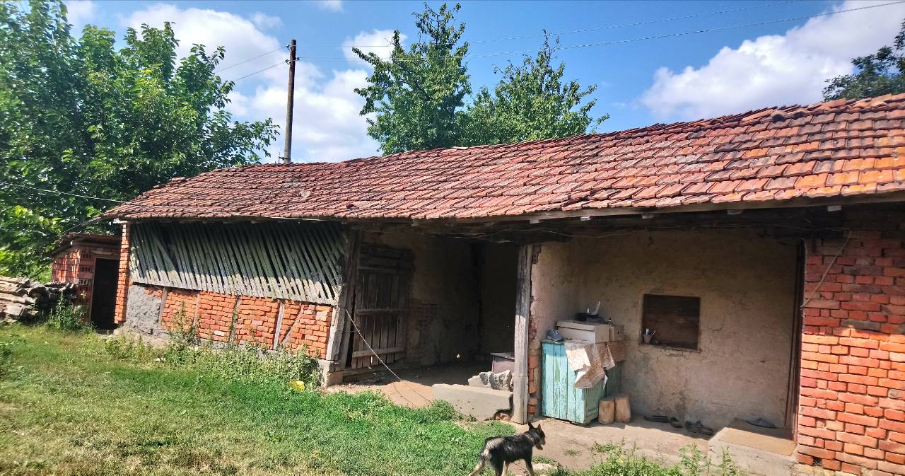 Продава Къща в С.Тодорово, област РАЗГРАД
