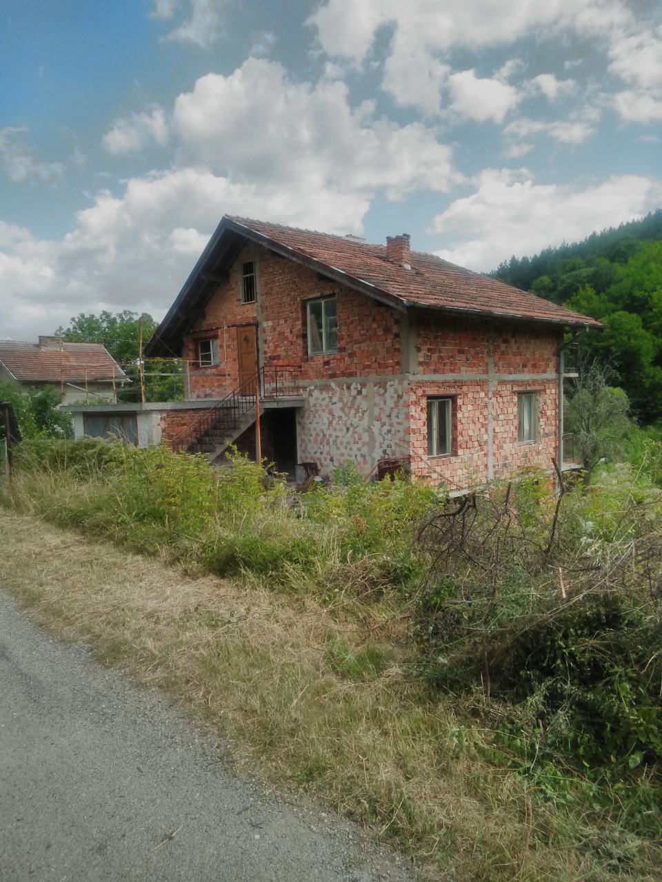Продава Къща в село Ялботина, област София