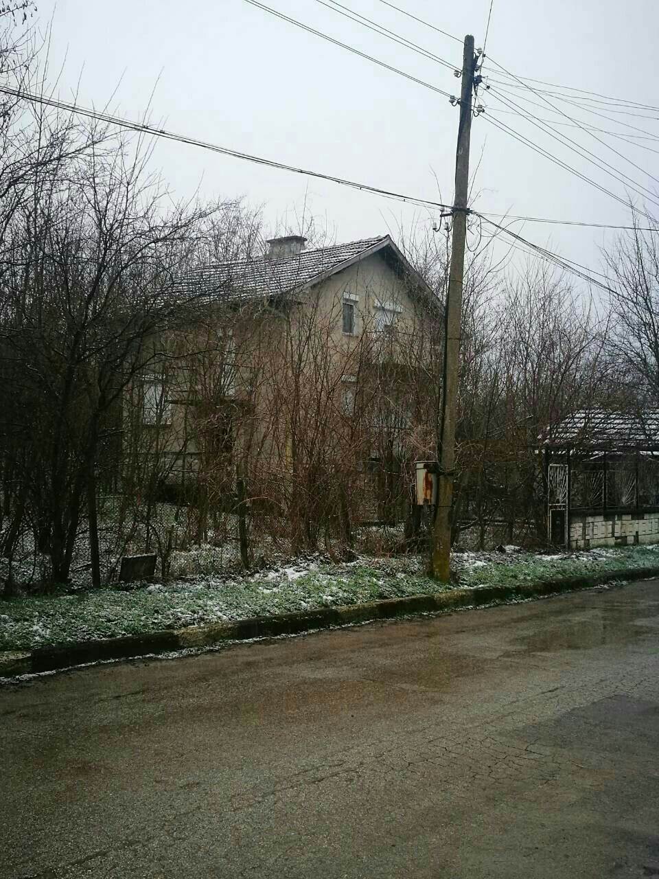 Продава Къща в с.Сираково
