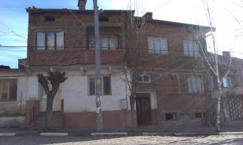 Продава Къща във Ветрен, област Пазарджик