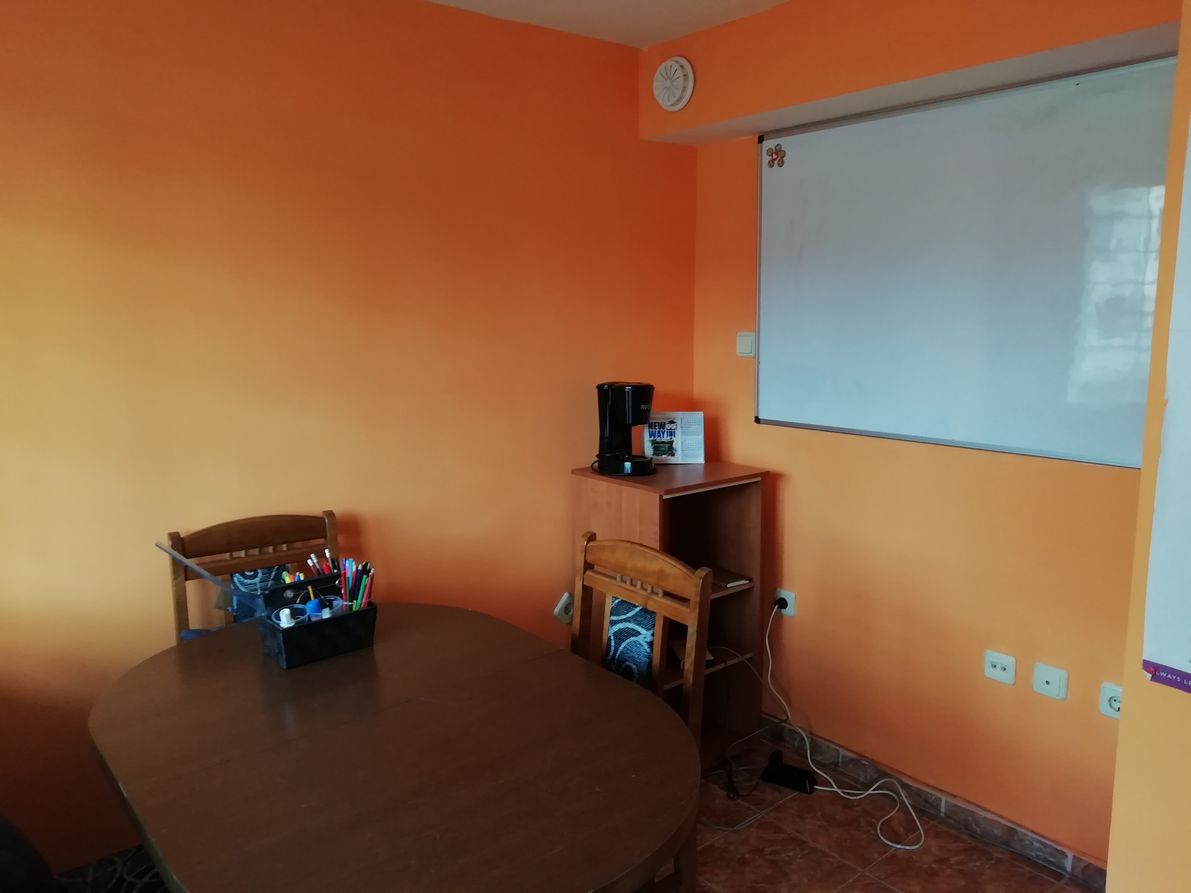 Дава под наем Сутерен, Мазе, Партер в Нови Искър, квартал Курило, област София - град