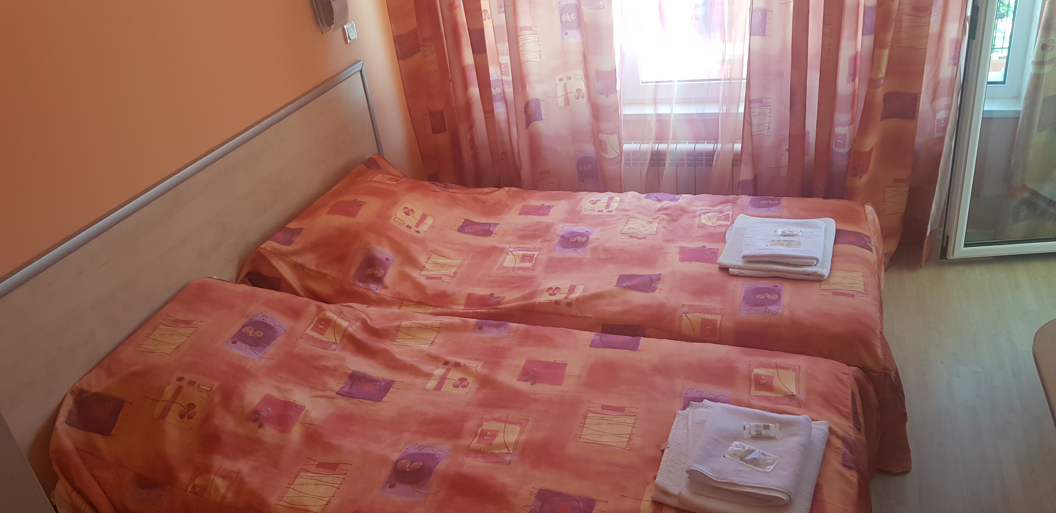 Дава под наем Хотел в Равда, област Бургас