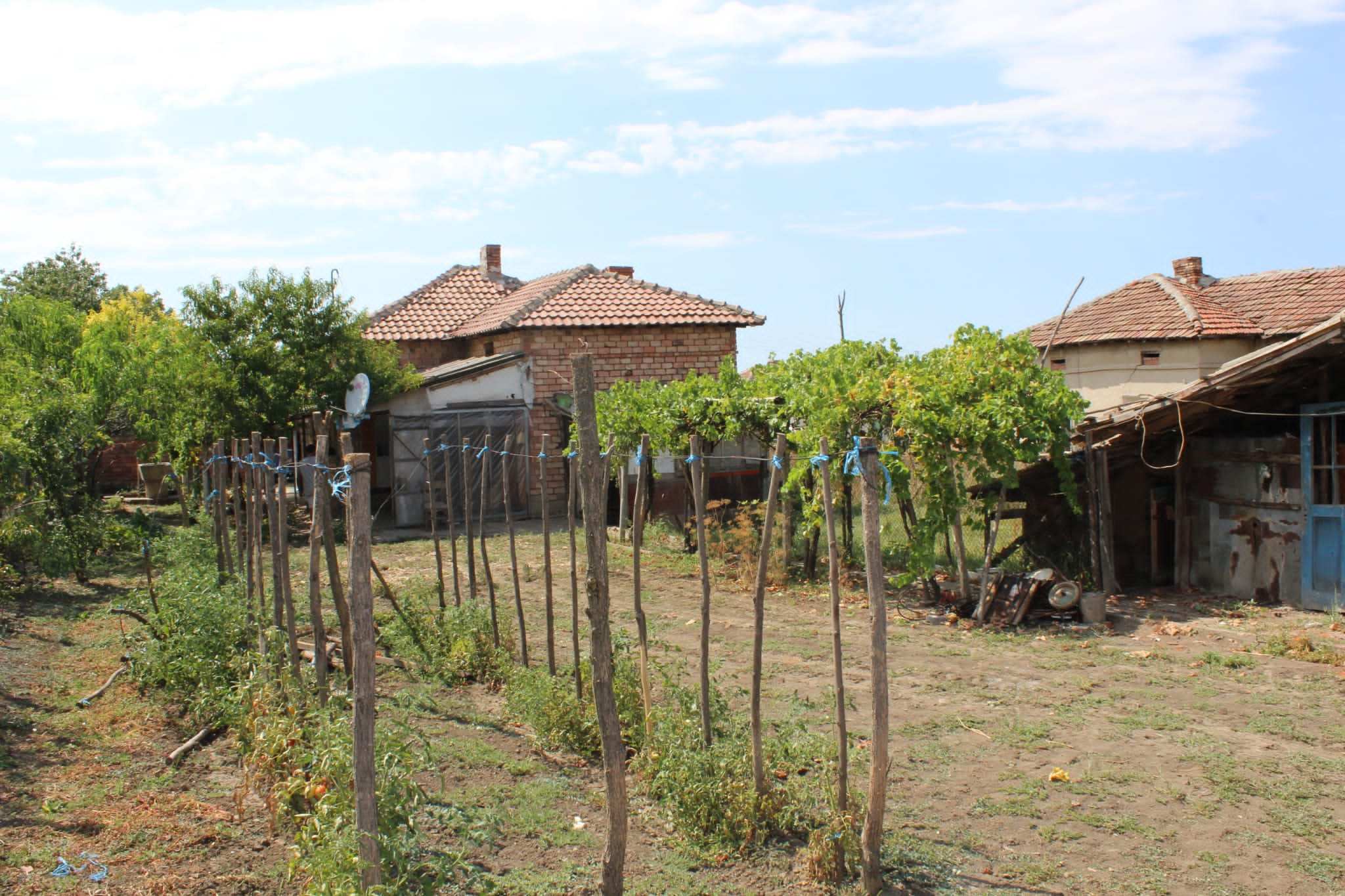 Продава Къща в бутово, област велико търново