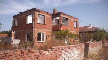 Продава Къща в село Иваново, област Хасково