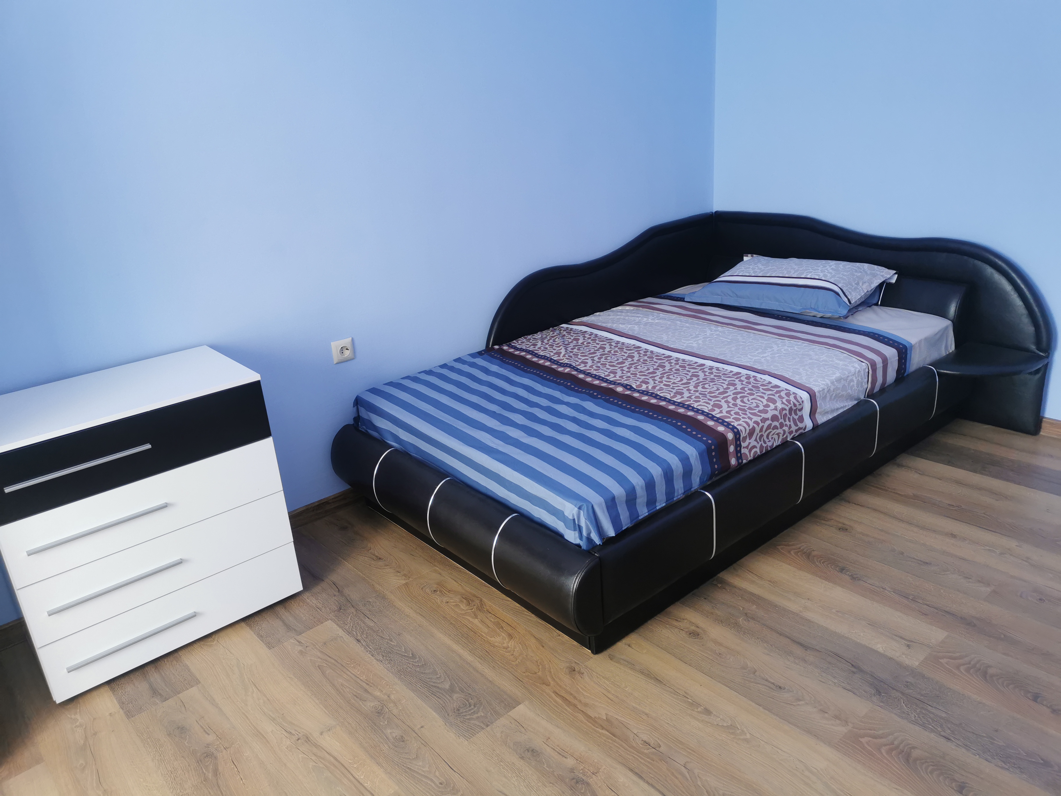 Продава Двустаен апартамент в Костенец, квартал Център, област област Софийска