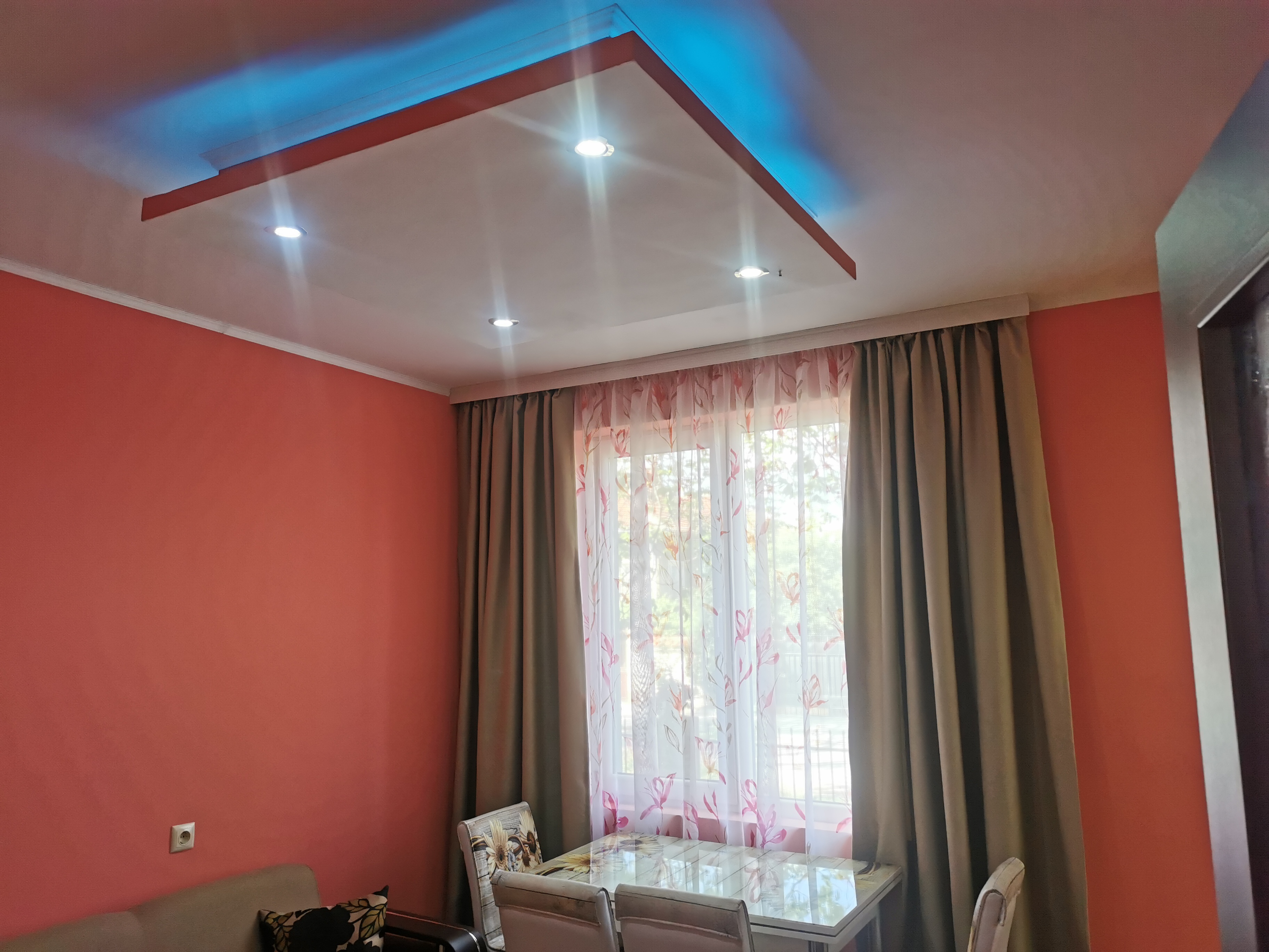 Продава Двустаен апартамент в Костенец, квартал Център, област област Софийска