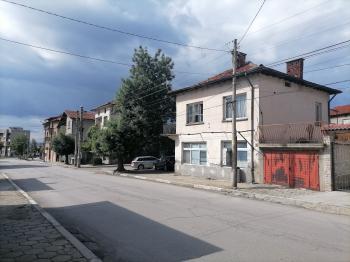 Продава Къща в село Самораново, област Кюстендил