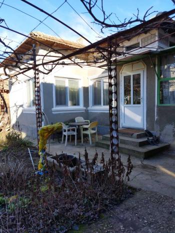 Продава Къща в село Телериг, област Добрич