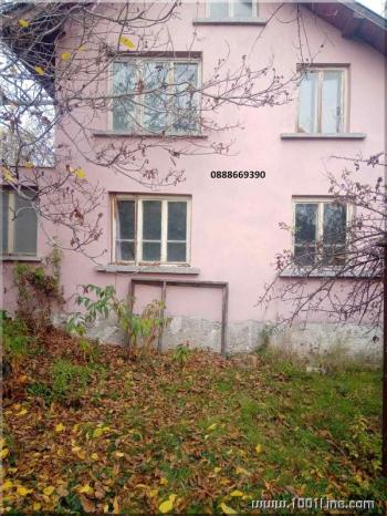 Продава Къща в село Върбешница, област Враца