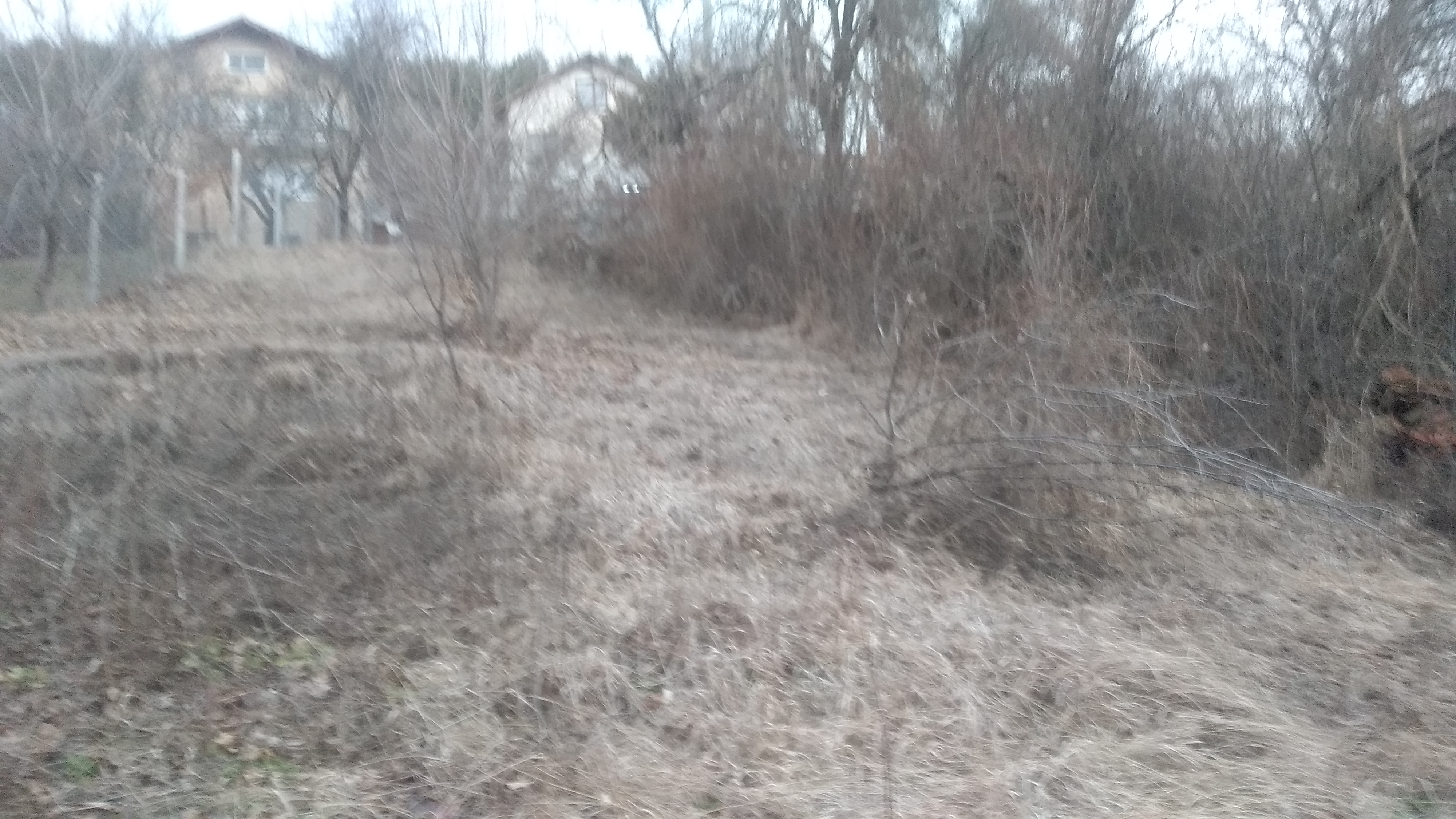 Продава Парцел в село Брезе, област Софийска