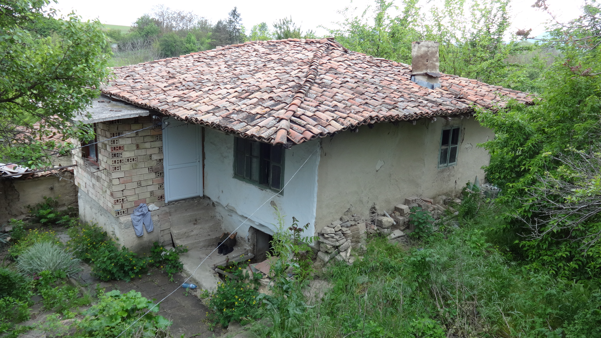 Продава Гараж в село Комунари, област Варна