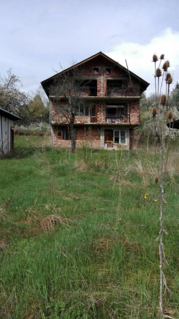 Продава Къща в село Ялботина, Драгоман