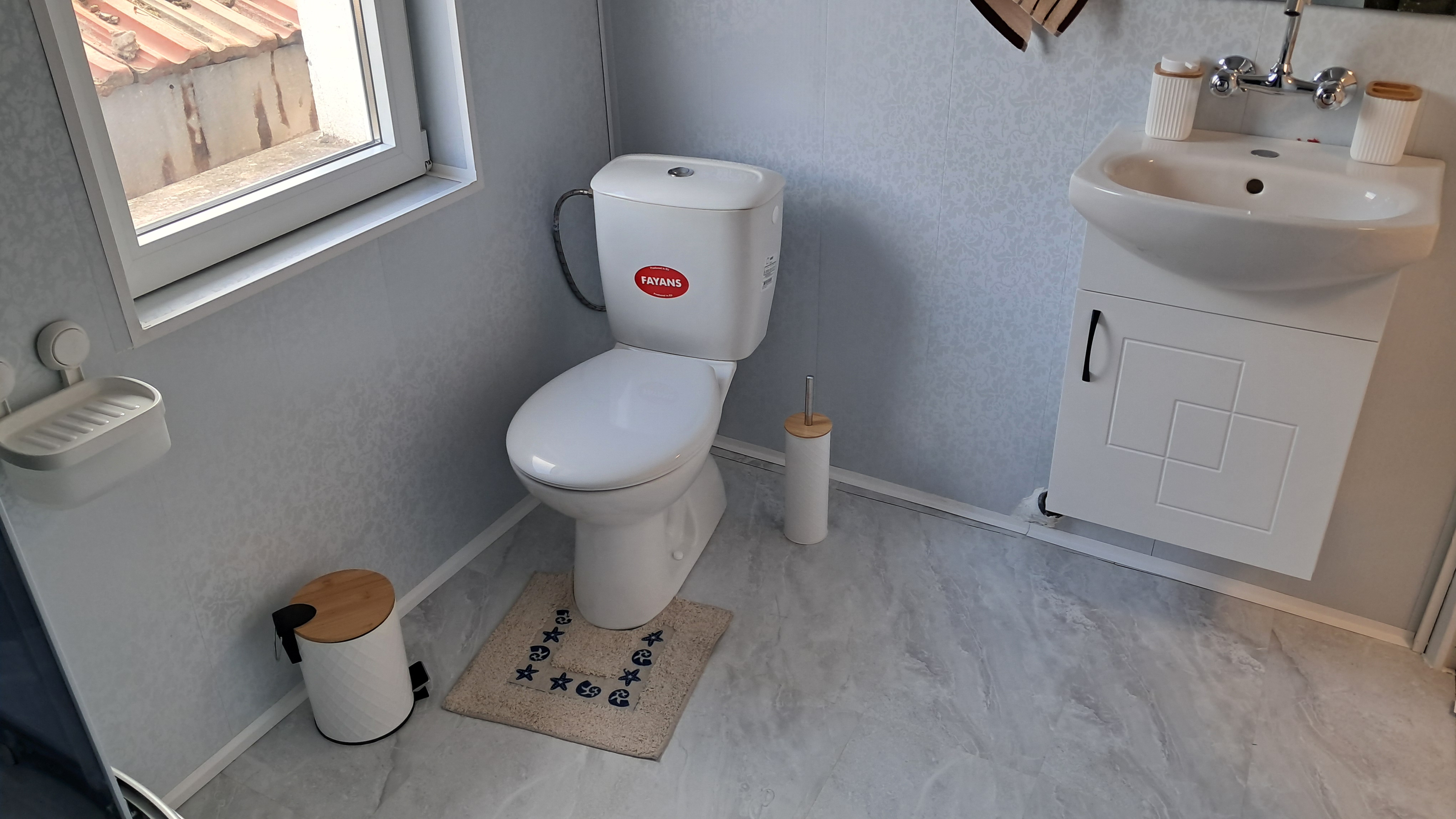 Продава Къща в село Ветрен, област Стара Загора